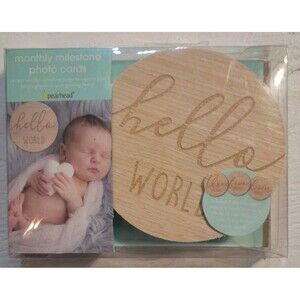 Pearhead Monthly Milestone Wooden Photos Card Newborn Baby